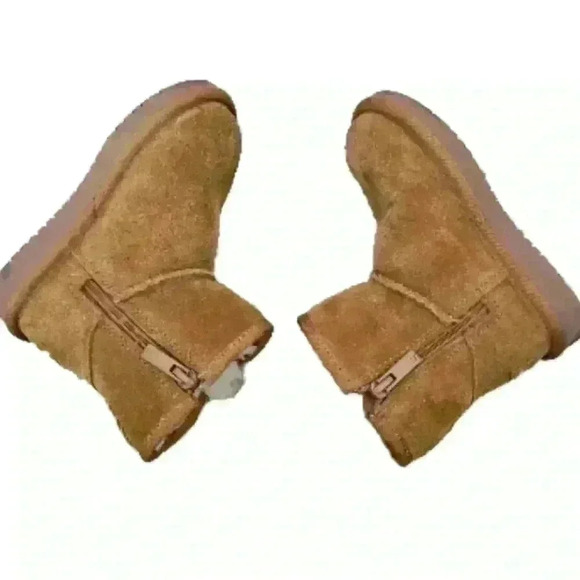 Ugg Kids Tan Victoria Mini Dots Suede Boots 8 - Picture 8 of 15